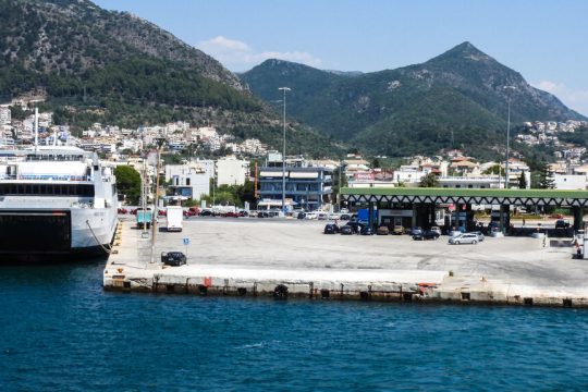 limani igoumenitsa